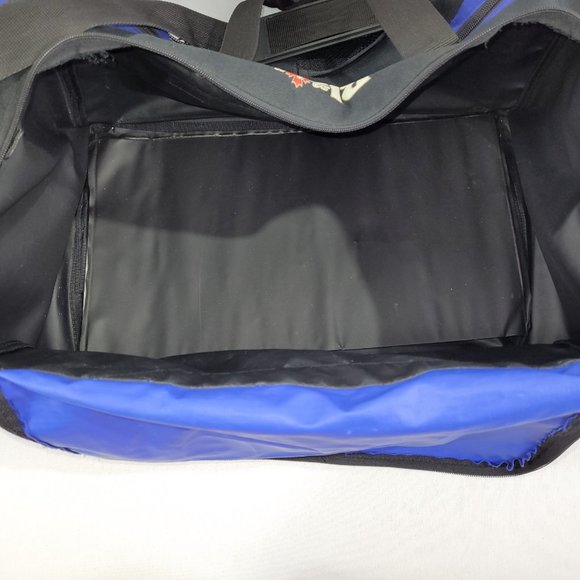 Labatt Blue Beer Vintage 18" Black & Blue Gym Bag Carry Tote - Picture 4 of 4